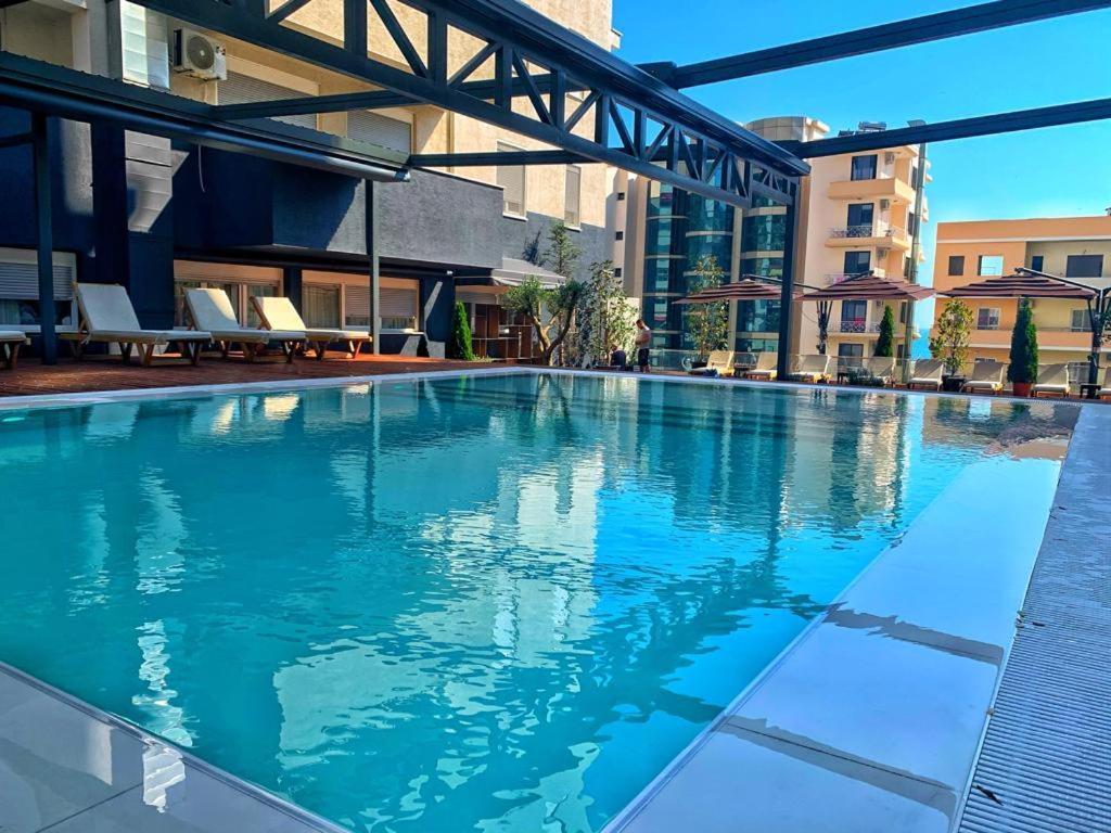Shëngjin Twin Towers Hotel City & Beach Resort מראה חיצוני תמונה