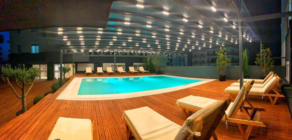 Shëngjin Twin Towers Hotel City & Beach Resort מראה חיצוני תמונה